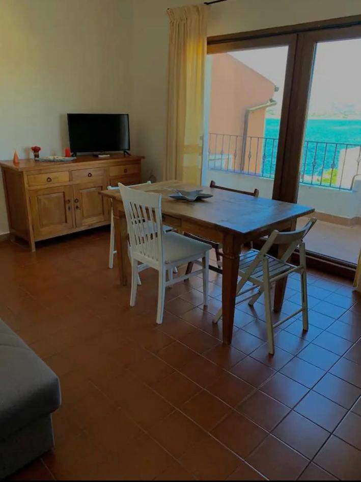Aparthotel Le Gemme Di Mirto Palau Exterior foto